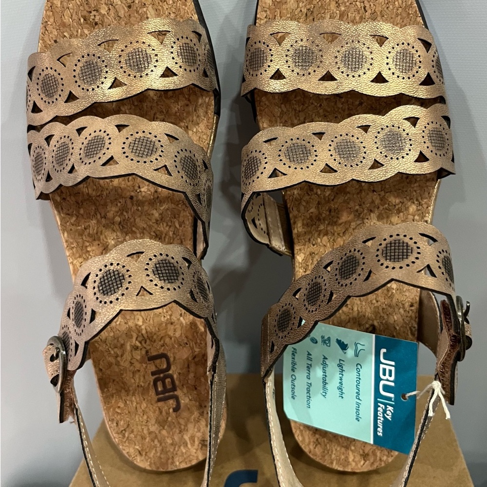 JBU‎ Women's Champagne Metallic Cork Strap Sandals